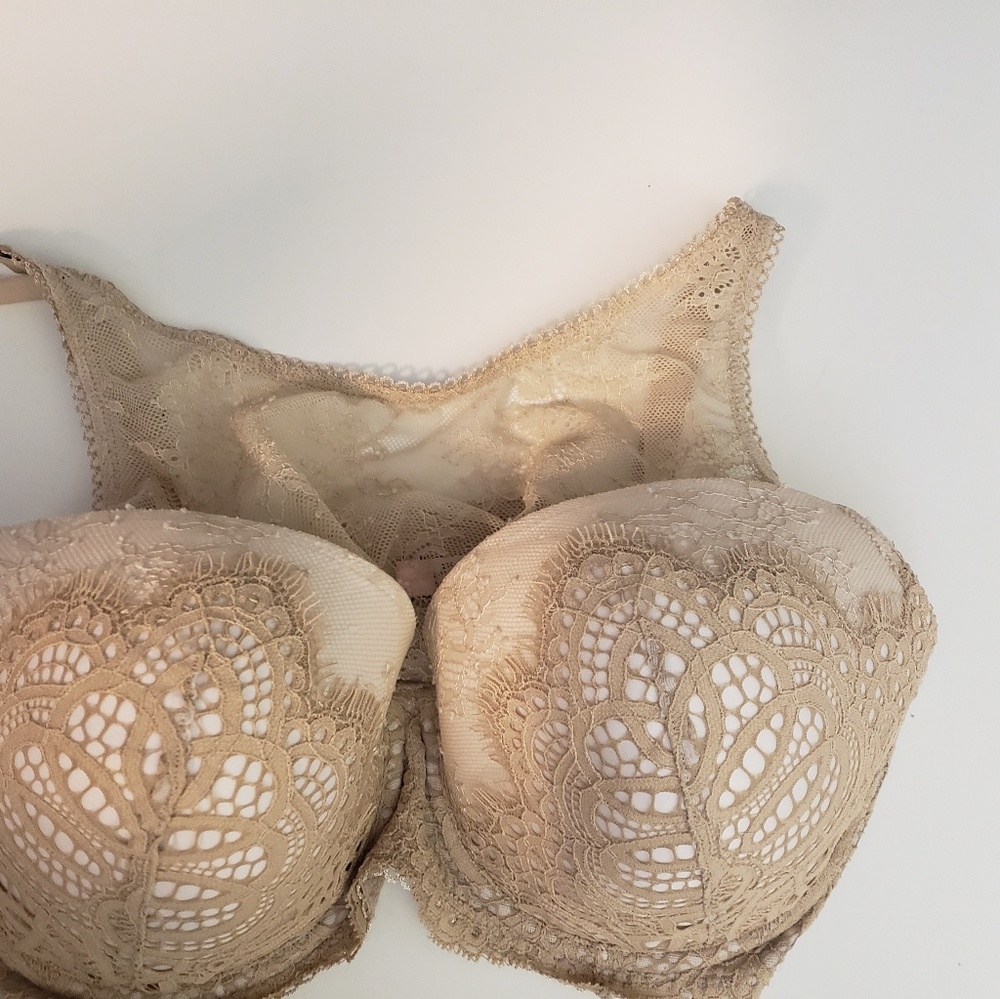 NWT Victoria's secret bra